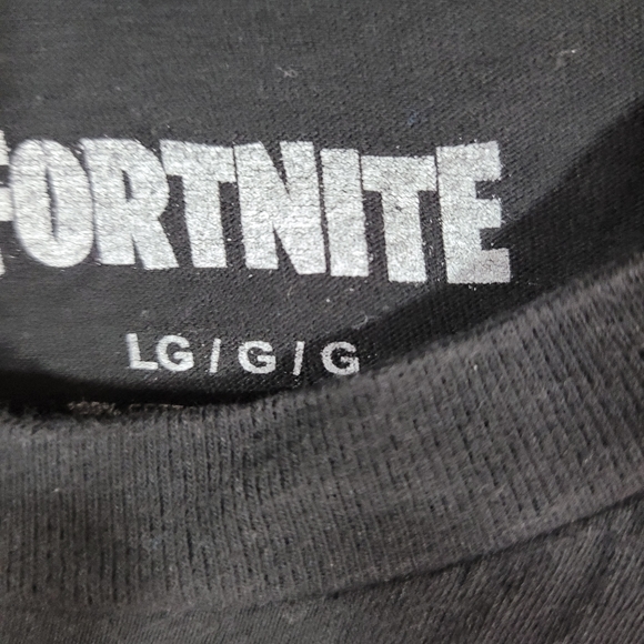 Fortnite graphic tee - Picture 10 of 10